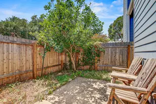 1010 Rundberg Ln, Austin, TX 78758 - Photo 13