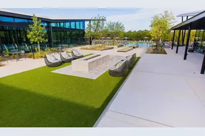 1030B Brickell Loop, Austin, TX 78744 - Photo 5