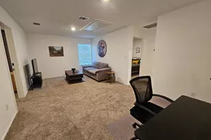 14007 Tordillo Dr, Elgin, TX 78621 - Photo 13