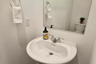 14007 Tordillo Dr, Elgin, TX 78621 - Photo 7