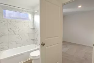 603 Waterway Ave, Hutto, TX 78634 - Photo 19