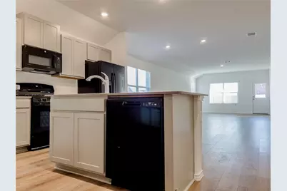603 Water Way Avenue, Hutto, TX 78634 - Photo 11