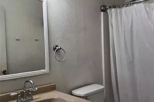 468 W Washington (2 Lots) St, Giddings, TX 78942 - Photo 9