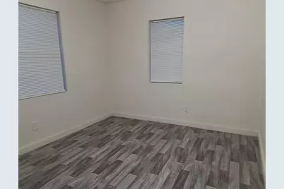 468 W Washington (2 Lots) Street, Giddings, TX 78942 - Photo 7
