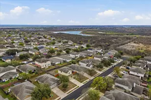 359 Bloomsbury Dr, Kyle, TX 78640 - Photo 25