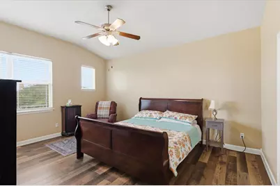 359 Bloomsbury Drive, Kyle, TX 78640 - Photo 11