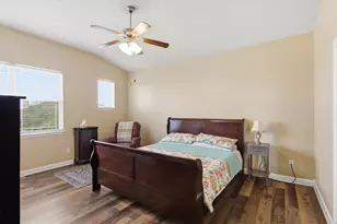 359 Bloomsbury Dr, Kyle, TX 78640 - Photo 11