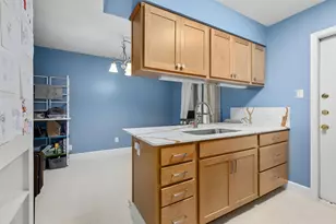 7001 Cooper Ln, Austin, TX 78745 - Photo 11