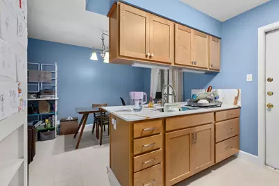 7001 Cooper Lane, Austin, TX 78745 - Photo 9