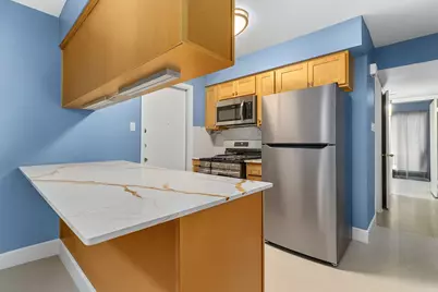 7001 Cooper Lane, Austin, TX 78745 - Photo 9