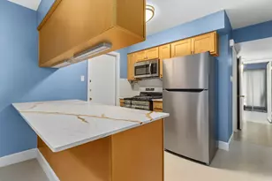 7001 Cooper Ln, Austin, TX 78745 - Photo 9