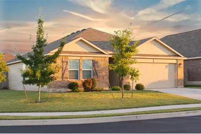 527 N Hendelson Lane, Hutto, TX 78634 - Photo 1