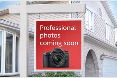 527 N Hendelson Lane, Hutto, TX 78634 - Photo 3