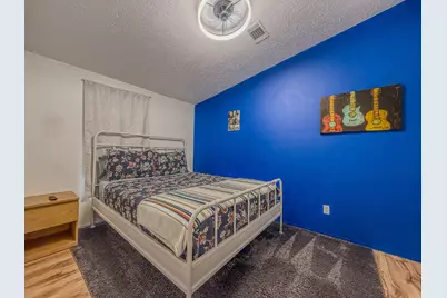 2015 Holly Street, Austin, TX 78702 - Photo 15