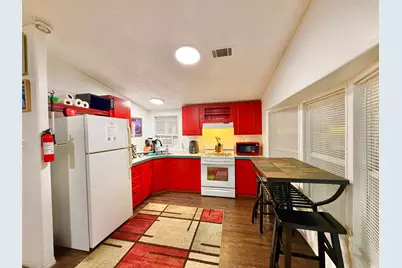 2015 Holly Street, Austin, TX 78702 - Photo 7