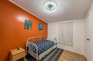 2015 Holly St, Austin, TX 78702 - Photo 17