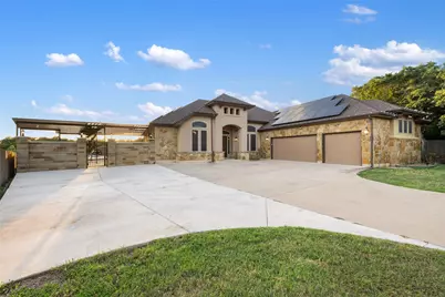 321 Sarahs Lane, Liberty Hill, TX 78642 - Photo 3