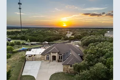 321 Sarahs Lane, Liberty Hill, TX 78642 - Photo 31
