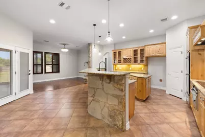 321 Sarahs Lane, Liberty Hill, TX 78642 - Photo 11