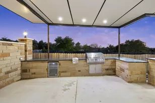 321 Sarahs Ln, Liberty Hill, TX 78642 - Photo 27