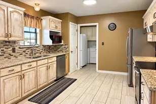 111 Larabie Cove, Giddings, TX 78942 - Photo 7