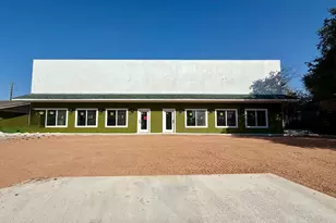 100 Paula Ln, Taylor, TX 76574 - Photo 1