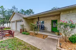115 Mokulua Ln, Bastrop, TX 78602 - Photo 3