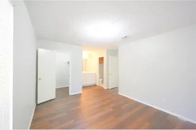 1013 Fieldwood Drive #B, Austin, TX 78758 - Photo 17