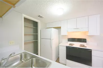 1013 Fieldwood Drive #B, Austin, TX 78758 - Photo 9