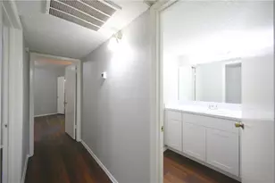 1013 Fieldwood Dr, Austin, TX 78758 - Photo 11