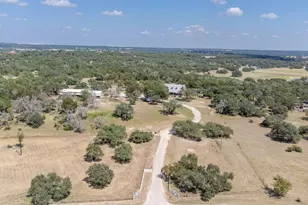 2010 Co Rd 233, Florence, TX 76527 - Photo 35