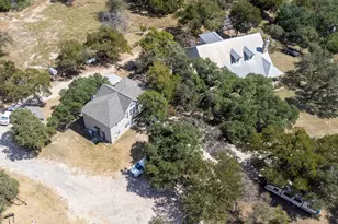 2010 Co Rd 233, Florence, TX 76527 - Photo 31