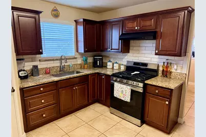 6909 Sabrina Drive, Austin, TX 78747 - Photo 9