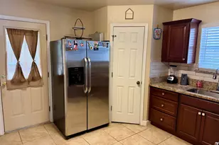 6909 Sabrina Dr, Austin, TX 78747 - Photo 11