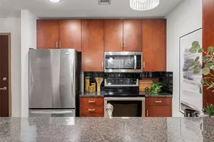 360 Nueces St, Austin, TX 78701 - Photo 5