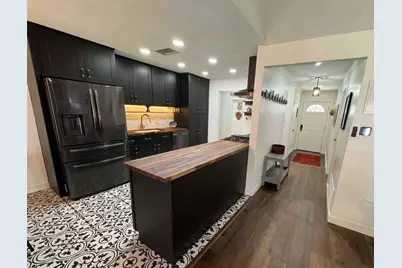 4806 Wind River Road, Austin, TX 78759 - Photo 9