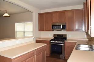 11717 Alexs Ln, Austin, TX 78748 - Photo 7