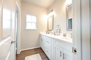 206 E Hinton Rd, Weimar, TX 78962 - Photo 19