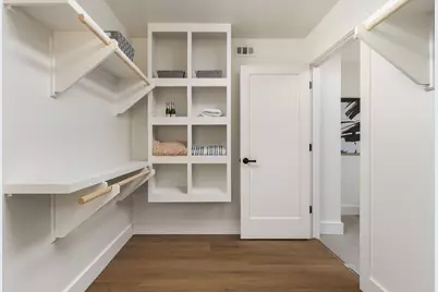 2112 Vanderbilt Lane, Austin, TX 78723 - Photo 17