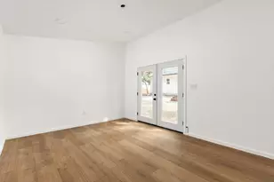 2112 Vanderbilt Ln, Austin, TX 78723 - Photo 29