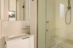 161 N Garden St, Ventura, CA 93001 - Photo 23