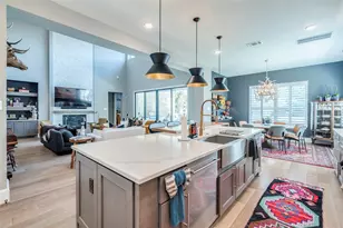 109 Bisset Ct, Austin, TX 78738 - Photo 11