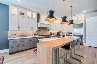 109 Bisset Court, Austin, TX 78738 - Photo 11