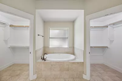 100 Quarry Springs Drive, San Marcos, TX 78666 - Photo 15