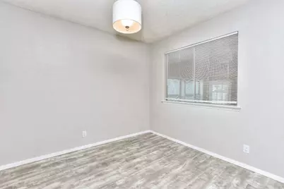 900 Cactus Drive, Round Rock, TX 78681 - Photo 9