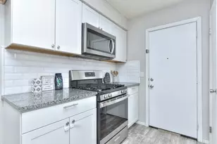 900 Cactus Dr, Round Rock, TX 78681 - Photo 11