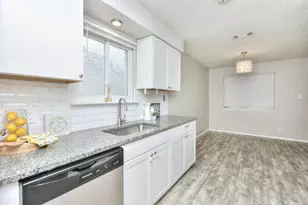 900 Cactus Dr, Round Rock, TX 78681 - Photo 13