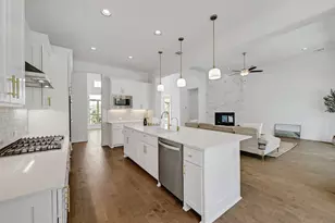 905 Crestone Stream Dr, Austin, TX 78738 - Photo 9