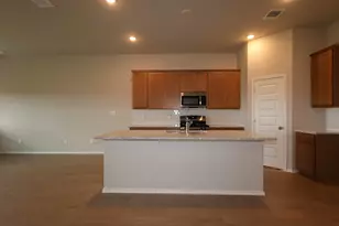 20009 Cornyn Ln, Manor, TX 78653 - Photo 5