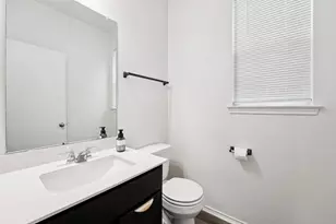 113 Uncle Billy Wy, Jarrell, TX 76537 - Photo 11